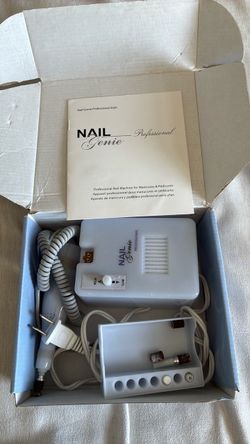 Manicure and pedicure machine
