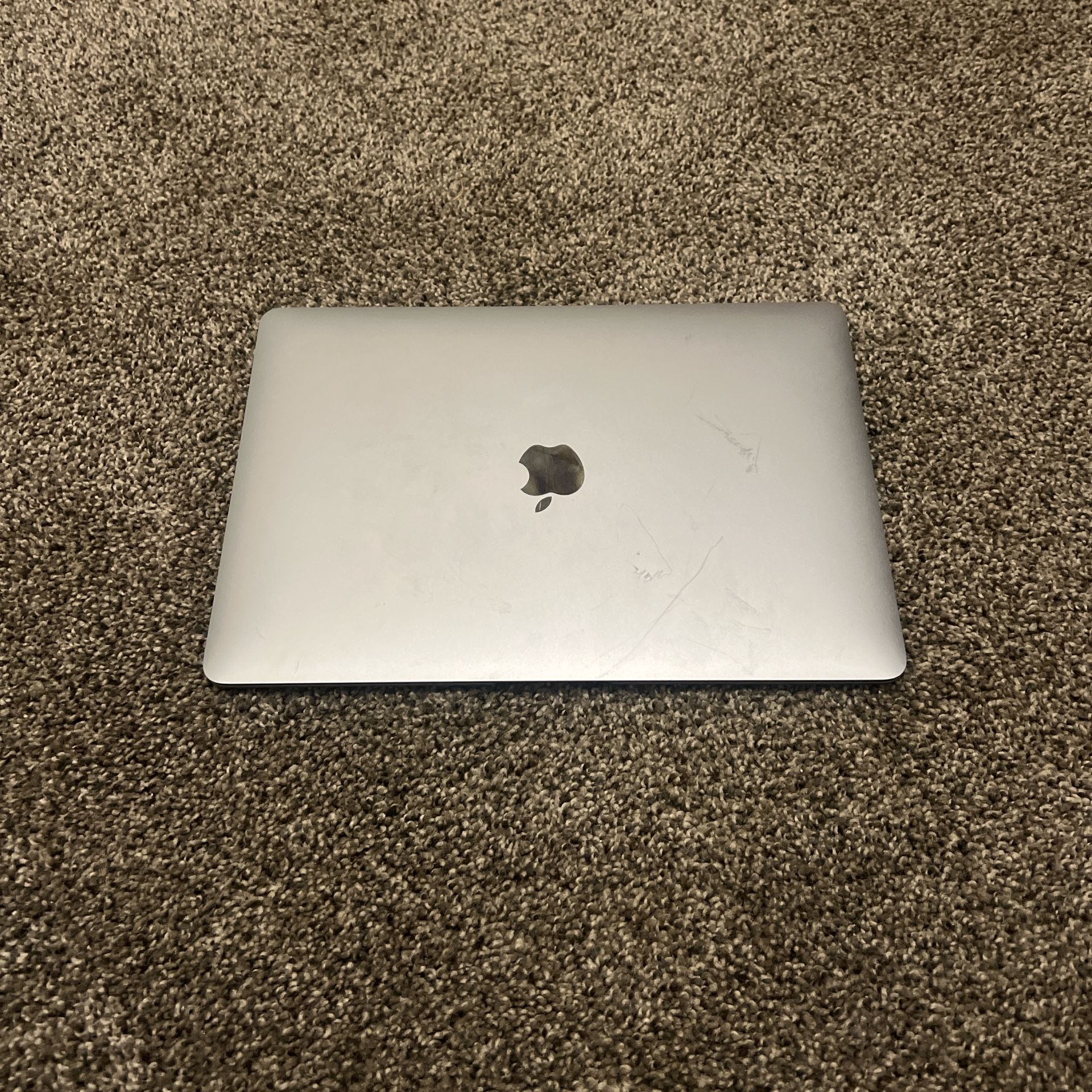 MacBook Air 2022 13" 
