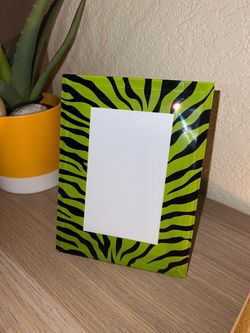 Retro lime green & black zebra print photo frame