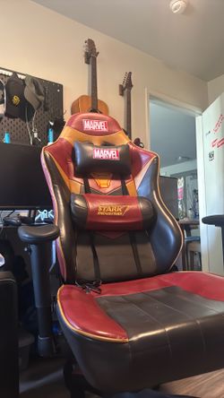 Gaming chair Marvel theme