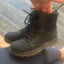 Kids Dr Martens Size 1 