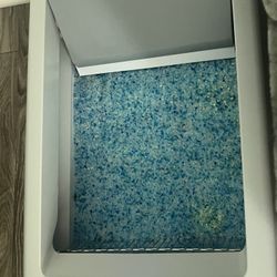 Self Cleaning Litter Box 