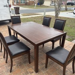 Elegant Wood Dining Table with 6 Chairs