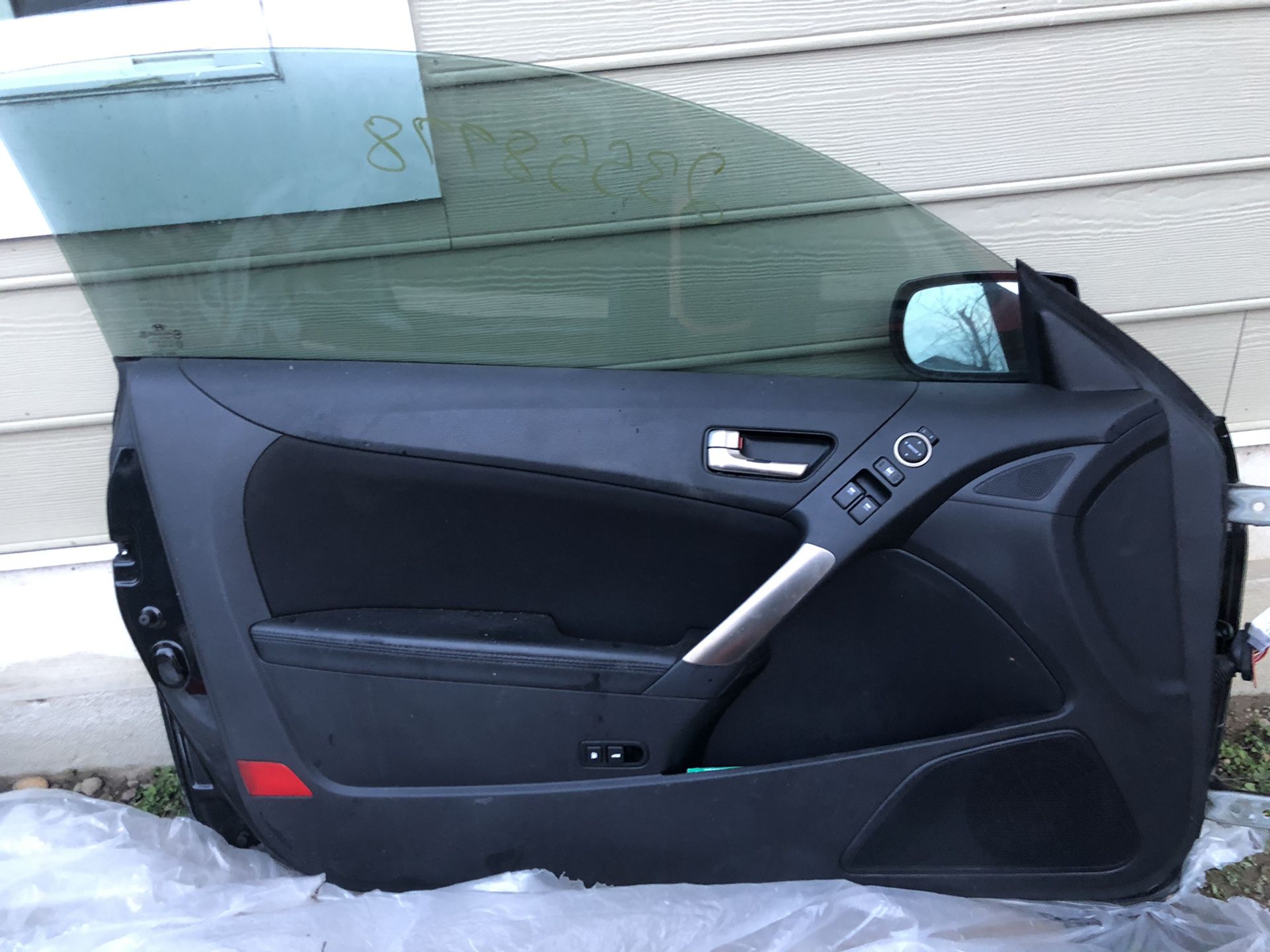 2014 Genesis coupe driver door