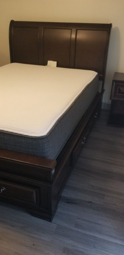 Bedroom Set Full Size Beautyrest Hybrid Mattress