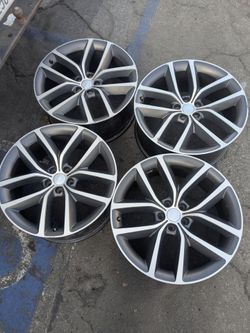 Land Rover Range Rover 22x9.5 OEM Wheels