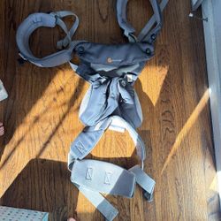 Ergobaby Baby Carrier Harness Barely Used 