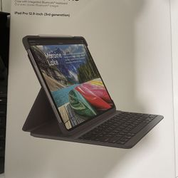 Logitec Slim iPad 12.9 In Keyboard