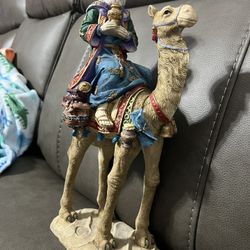 Beautiful Kamil Statue With The Guy He Write On It From The Middle East