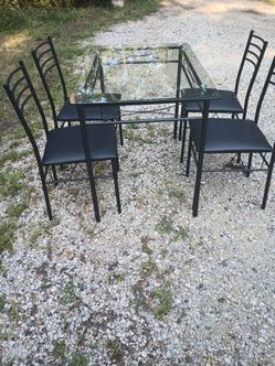 Black dining table