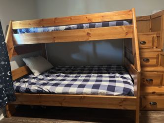Bunk bed with mattresses