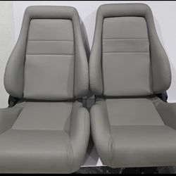 Universal Racing Seats