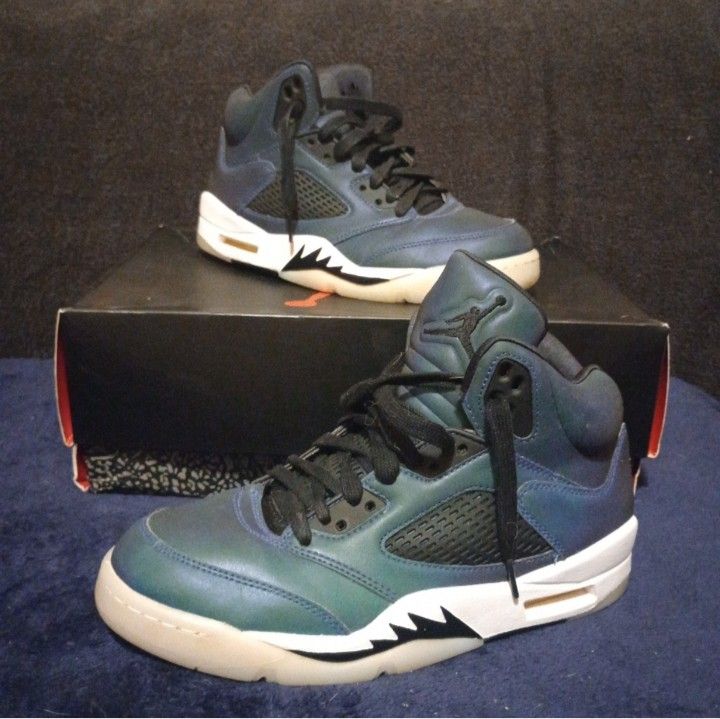 Air Jordan 5 Retro Irredecent Oil Grey Women's Size 8.5