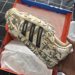 Hellstar adidas superstar 7.5