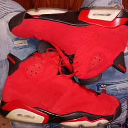 Air Jordan 6 Toro Bravo