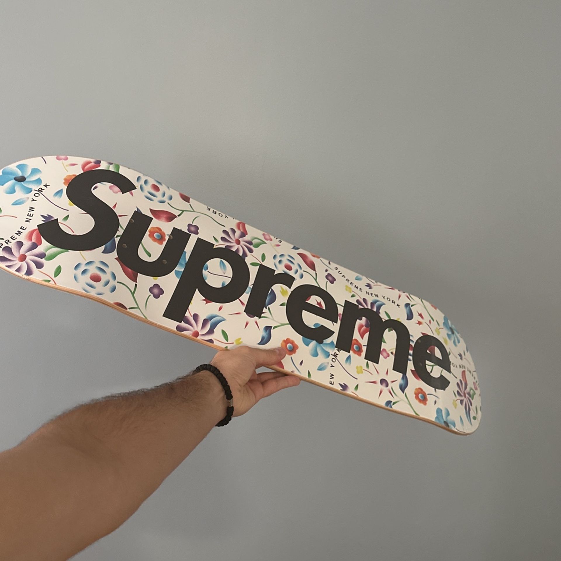 Supreme Airbrushed Floral Skateboard 【公式通販】