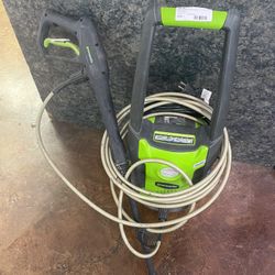 Greenworks GPW1600 Pressure Washer 