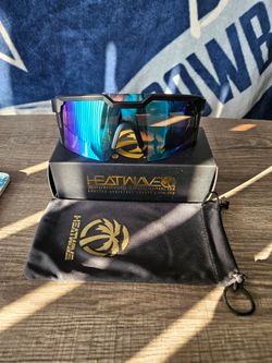 Heatwave sunglasses( Moon light) Cowboys Color