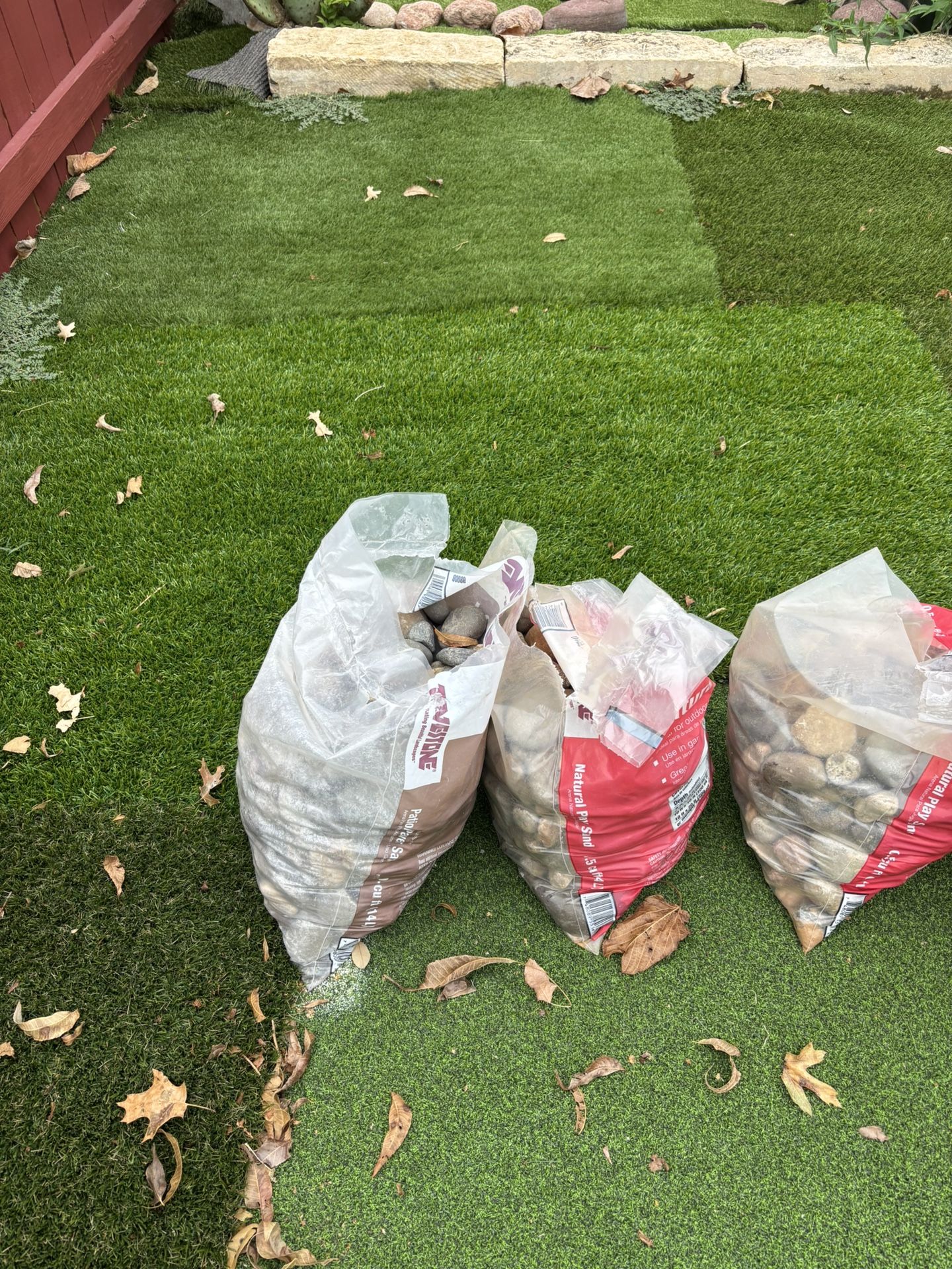 River Rock / Piedra de Río para Jardín