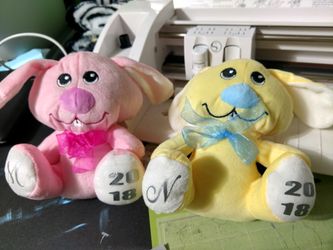 Personalize Easter bunnys