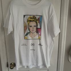 THURSDAY TEE