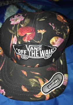 Vans floral hat never worn