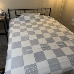 King Bed Frame (Like New – Only 6 Months!)