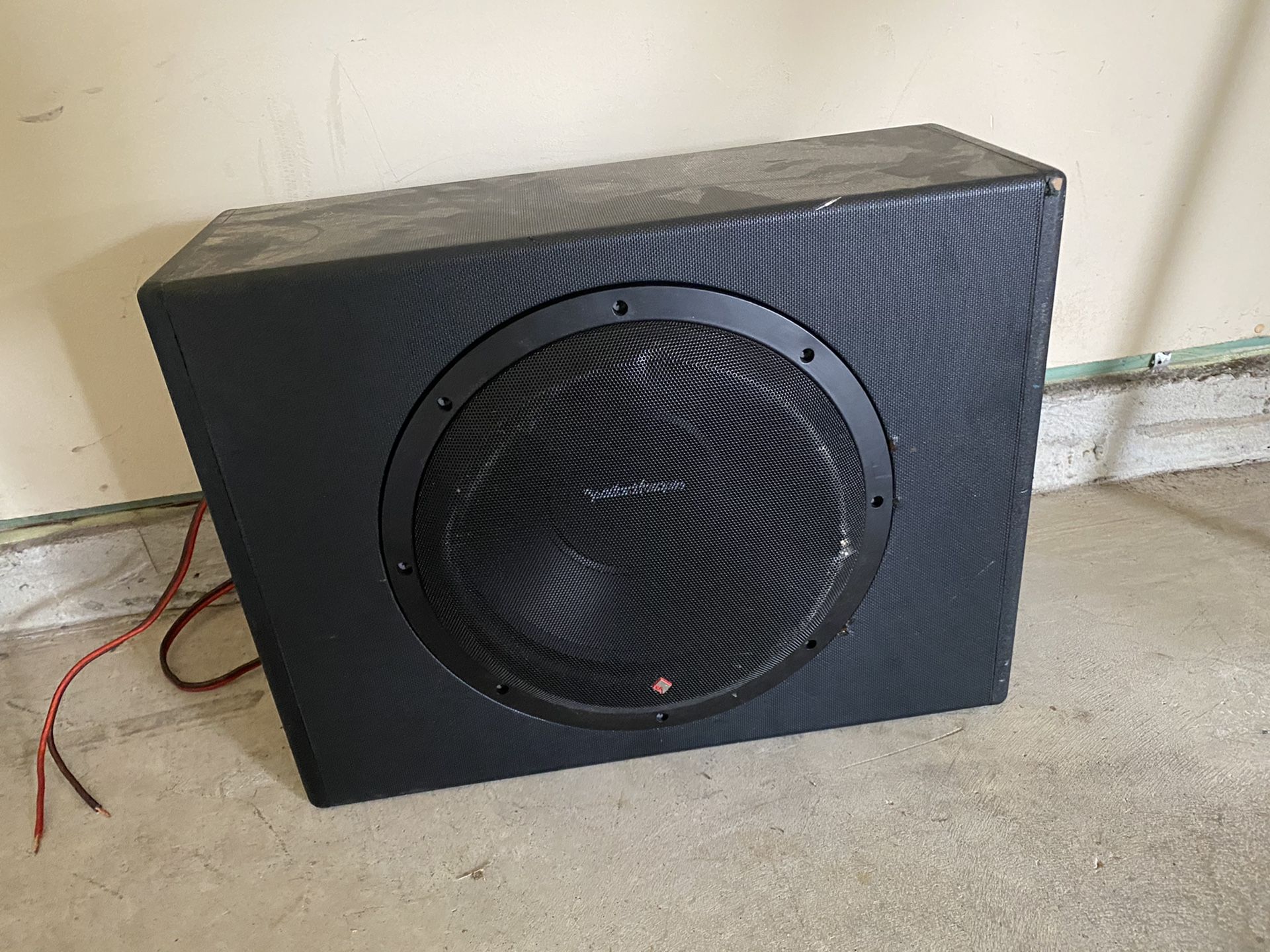 Rockford fosgate 12” sub