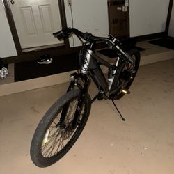 Schwinn  Marshall ThroughHybrid Electric Bike - Gray