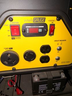 Portable champion Generator with IntelliGauge Electric Start