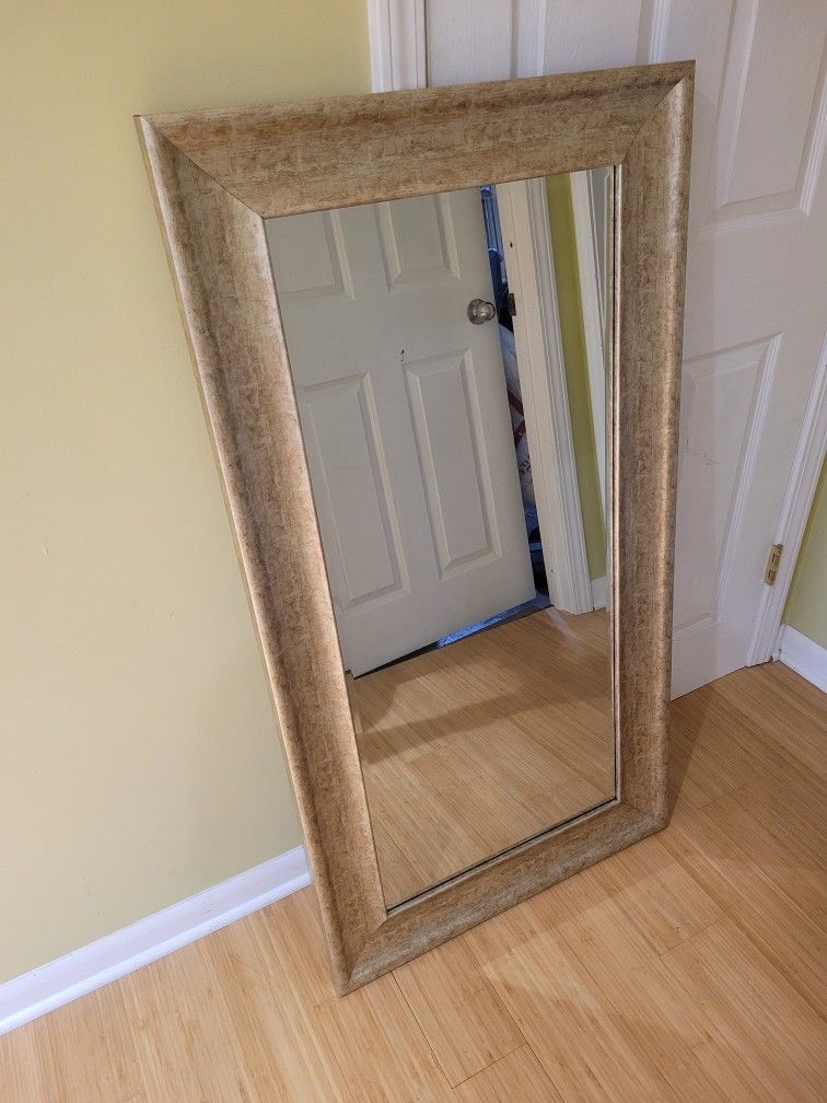 Mirror 