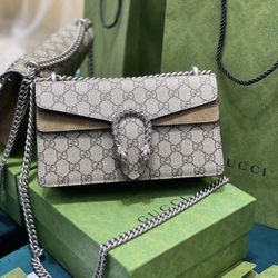 GUCCI Beige Dionysus Hologram Bag 