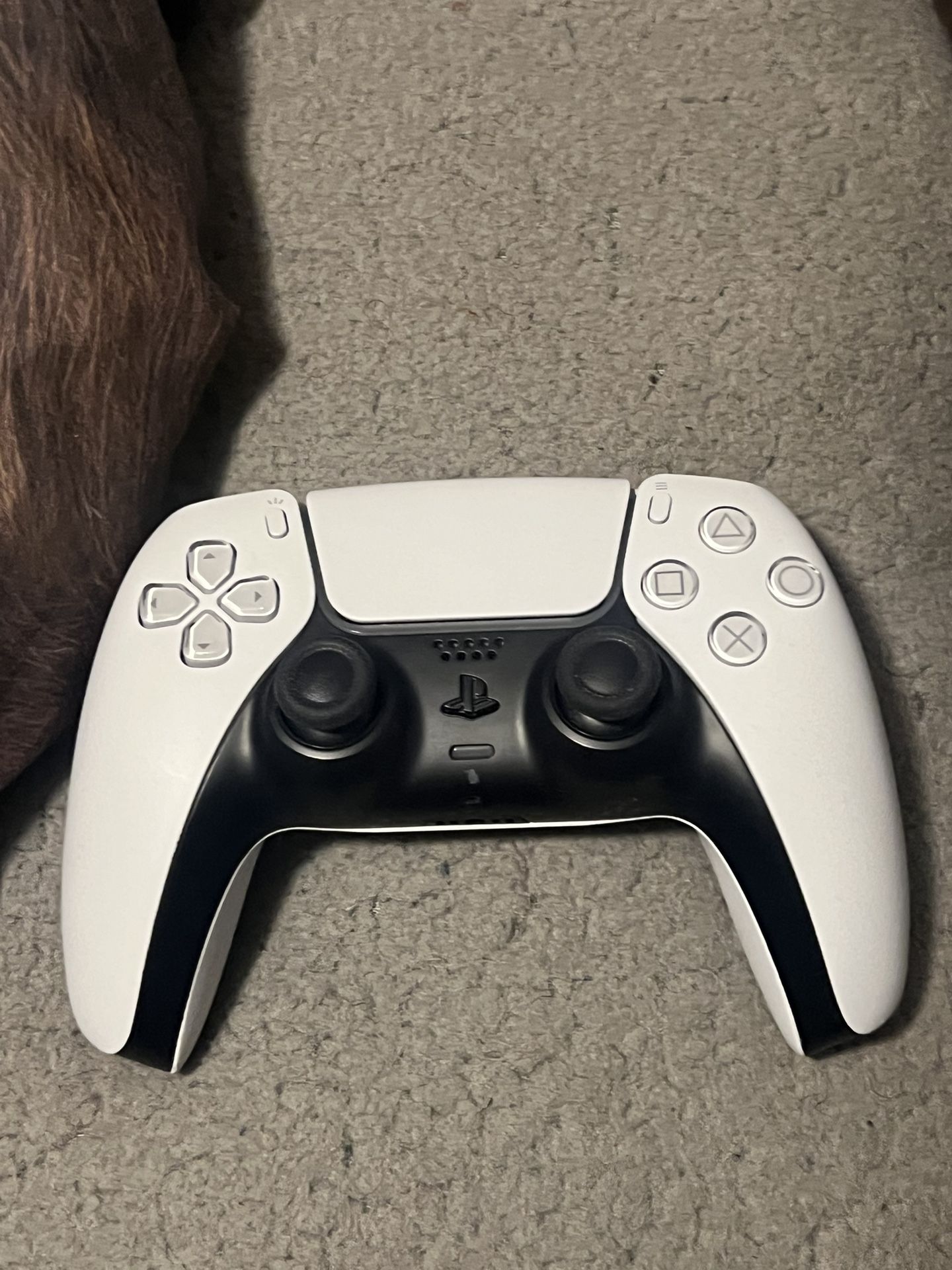 White PS5 Controller 