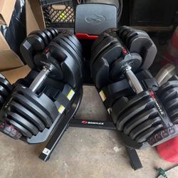 Bowflex-1090-Adjustable-Dumbbells-With-Rack-And-Bench
