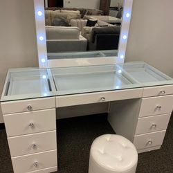 Avery White Vanity Set By Crown Mark📌In Stock💳Financing Options