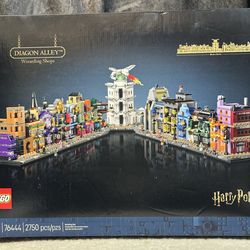 LEGO Harry Potter Diagon Alley Wizarding Shops 76444 2750PCS 18+ NEW SEALED