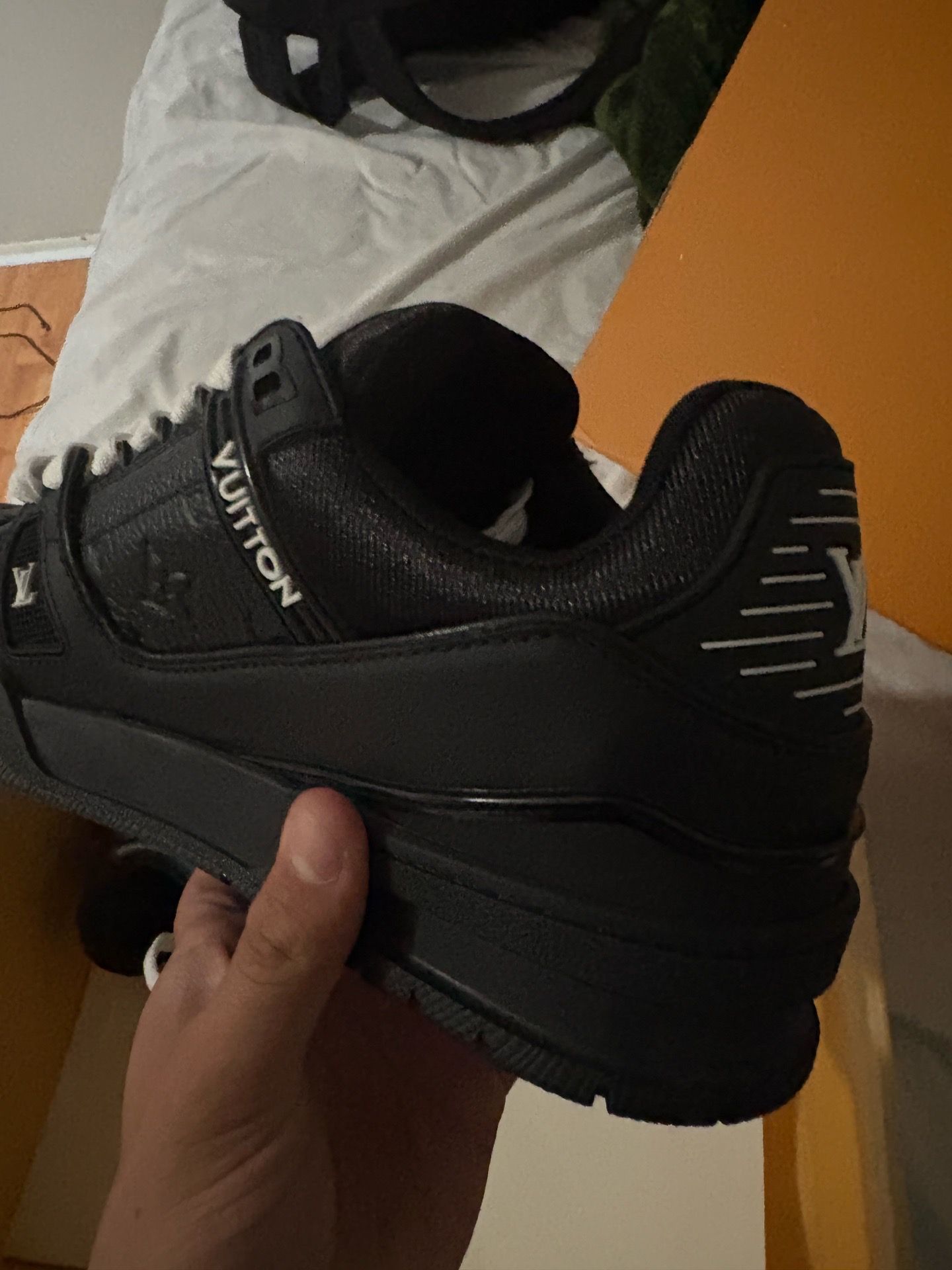 Lv Trainers