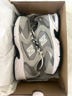New Balance 530 Sneakers