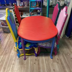 Artsy Table And Chairs