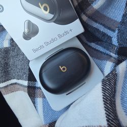 Studio Beats + True Noise Cancelling 