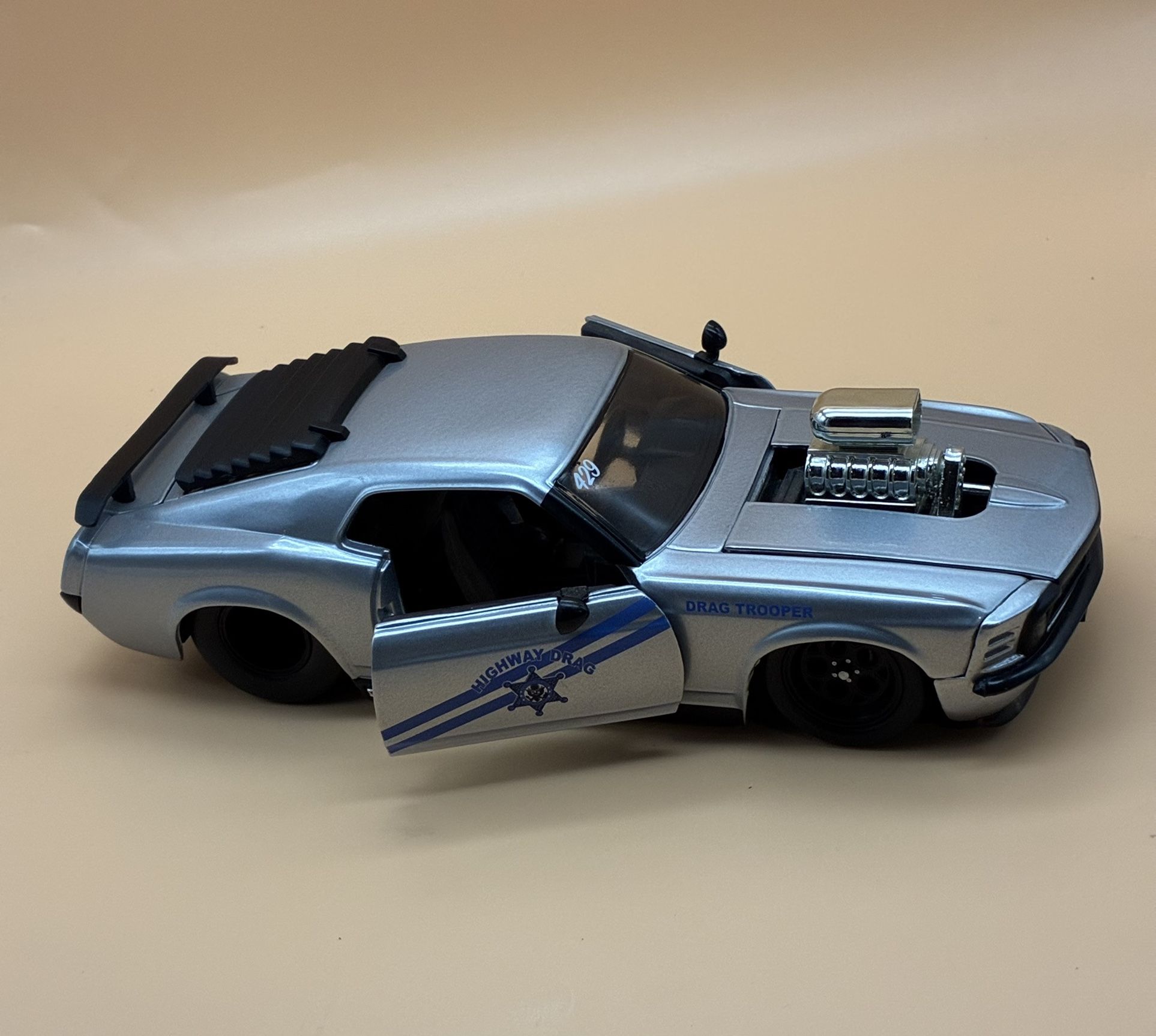 Bigtime Muscle 1:24 1970 Ford Mustang Boss 429 Die-cast Car Candy Red, Toys for Kids and Adults