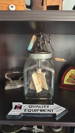 Dazey Churn Antique Butter Churn