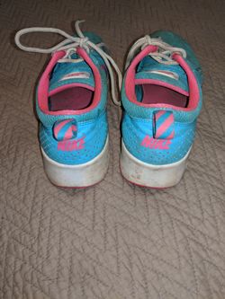 Women's Nike size 7