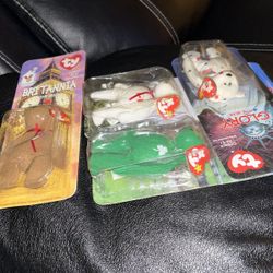 Collectible Set Of 4 90’s Bernie Babie Set