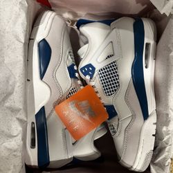 Jordan 4  Retro Industrial blue Brand New Size 7Y