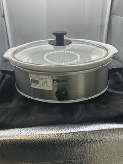 Slow cooker