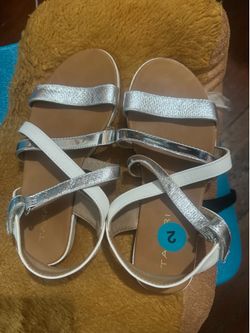 Size 2 Girls Sandals Delivery Make An Offer