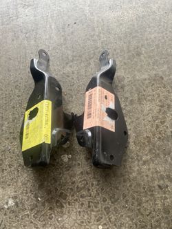 2002-2006 Silverado Hood Hinges