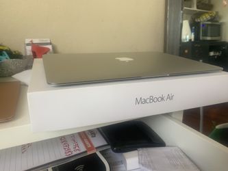 MacBook Air 13-inch