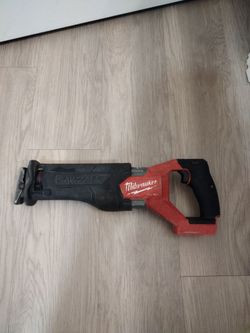 Milwaukee M18 FUEL SAWZALL Reciprocating Saw